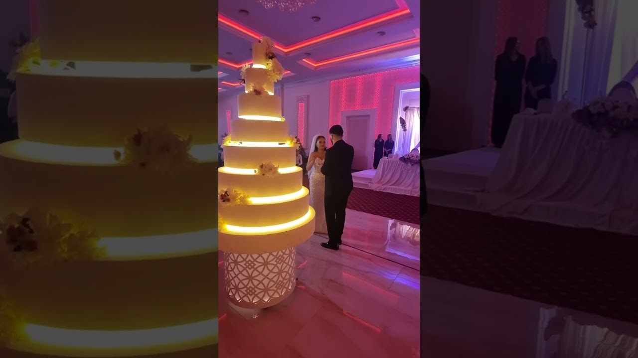 Anita & Valdrini video preview