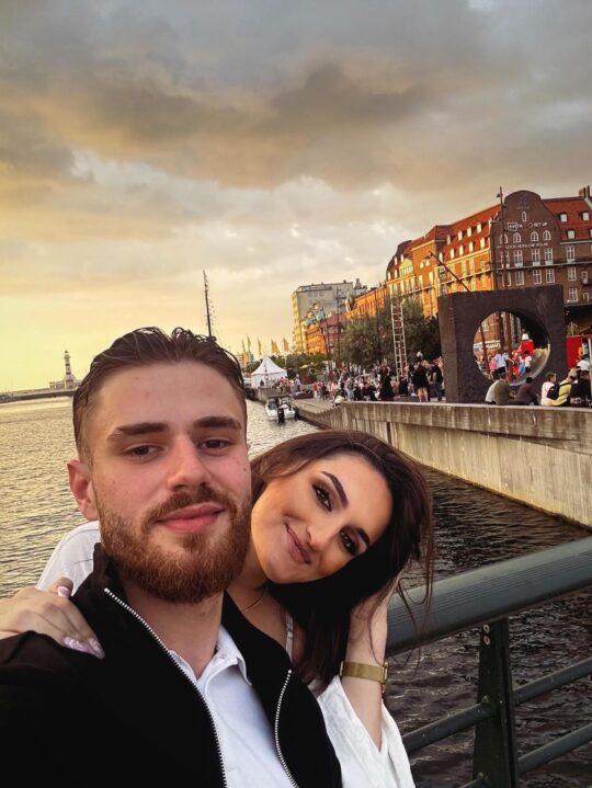 Një match, dy botë, një familje