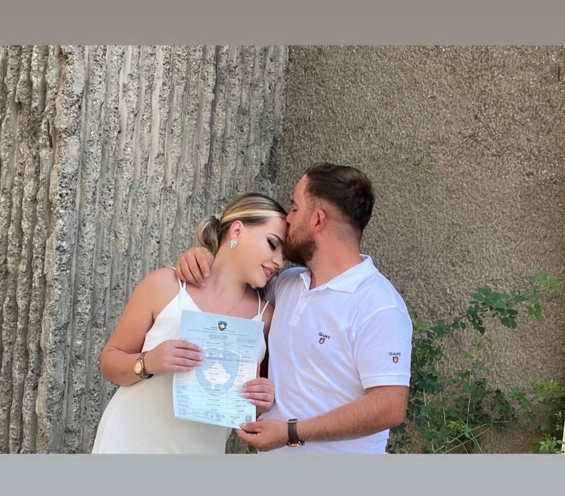 Genton und Leonora bei ihrer Hochzeit im August 2024; sie leben in Norditalien