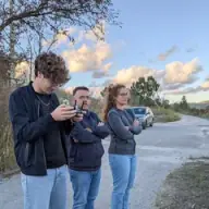 Freiwillige fotografieren in Piana degli Albanesi während Wiki Loves Arbëreshë