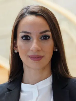 Kuzey Ren-Vestfalya parlamento üyesi Enxhi Seli-Zacharias