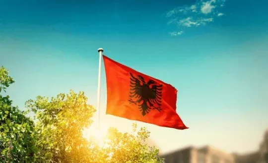 grate e shquara shqiptare