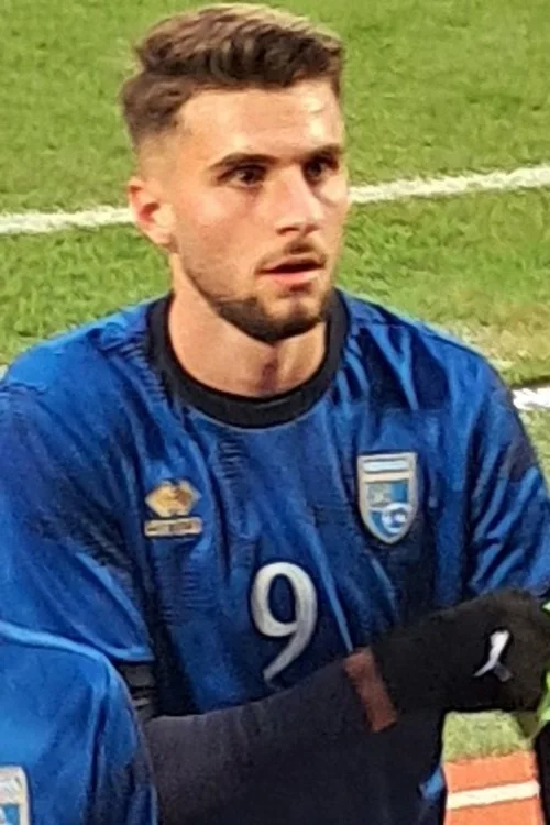 Eliot Bujupi