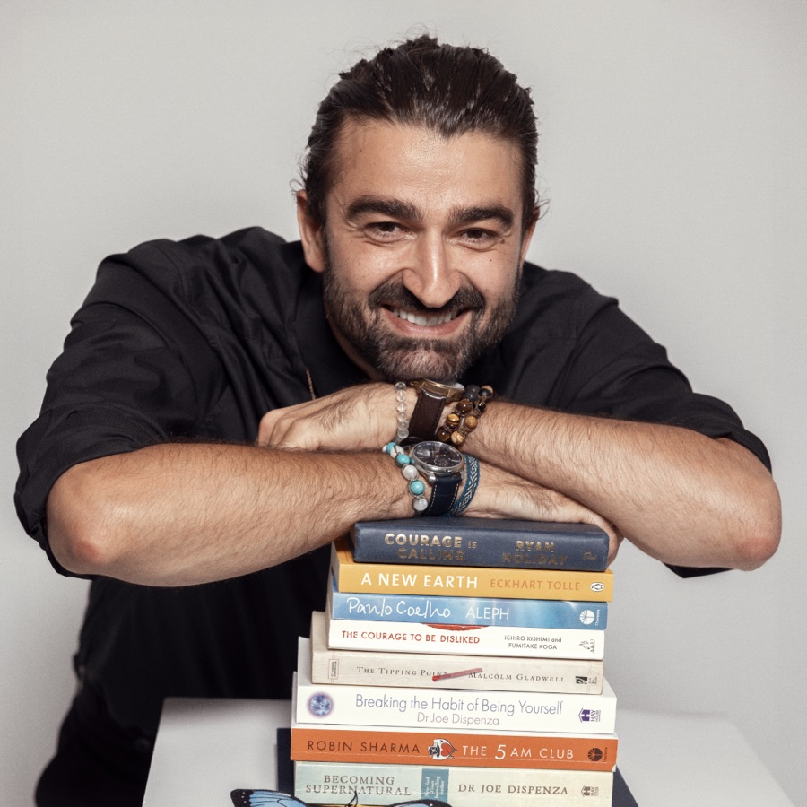 Valon Asani, themelues i dua.com